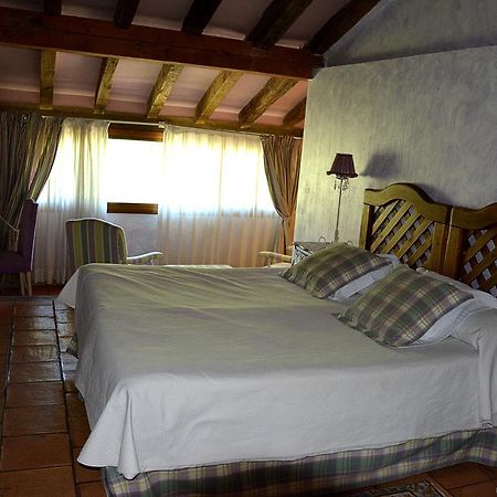 Posada Fuenteplateada Collado Hermoso 외부 사진