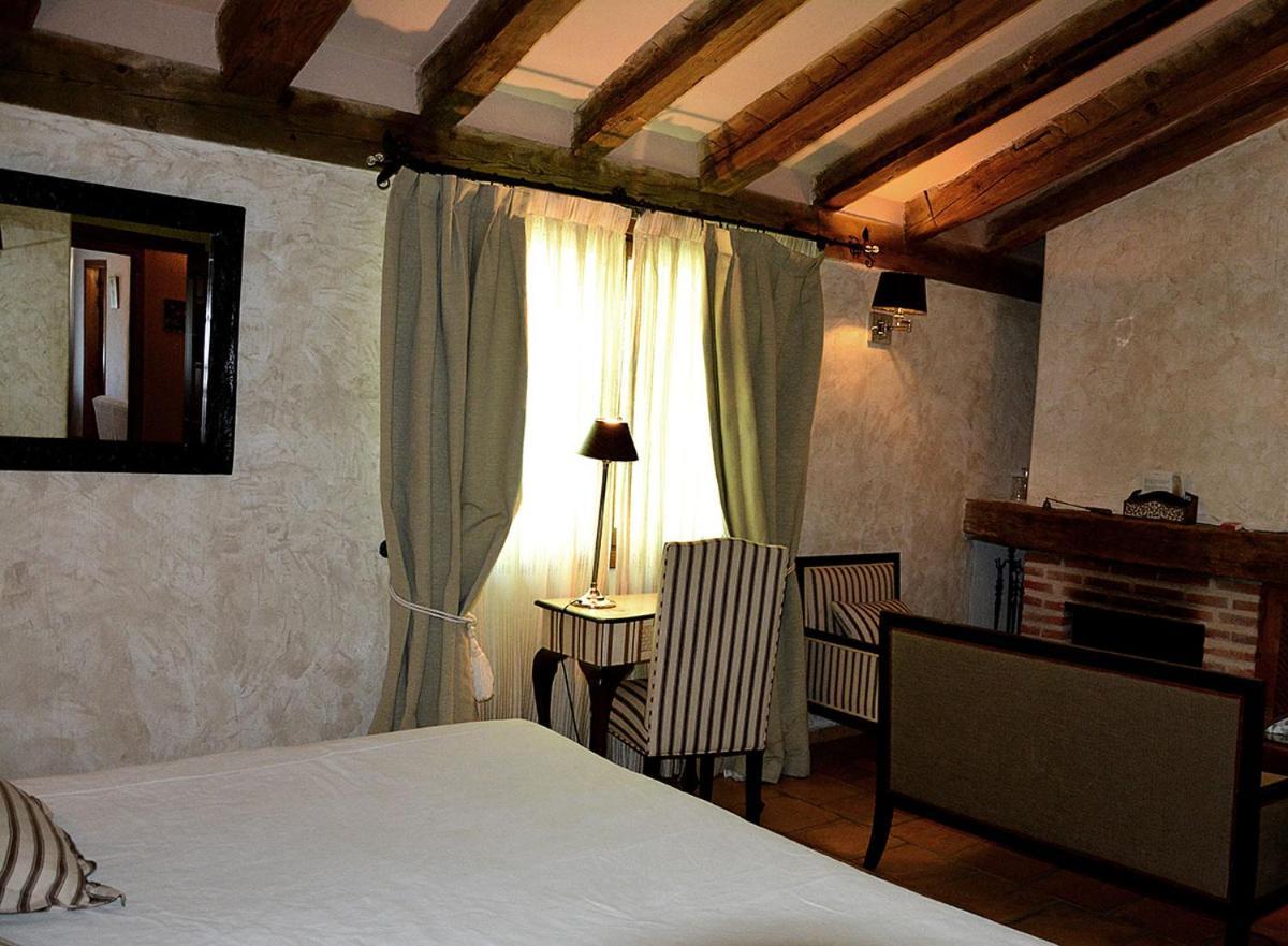 Posada Fuenteplateada Collado Hermoso 외부 사진